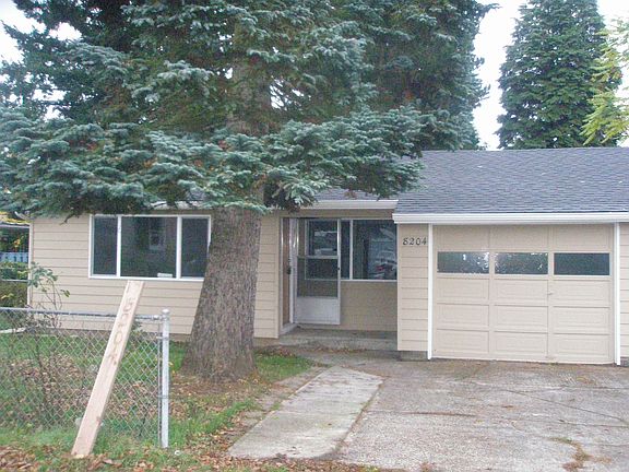 2nd image of 8204 SE 74th Ave