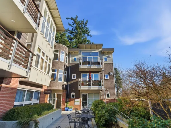 400 Winslow Way E APT 280, Bainbridge Island, WA 98110