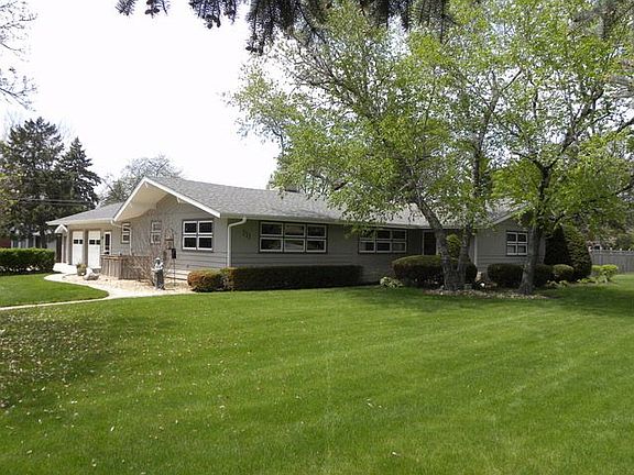 2nd image of 333 S Edgelawn Dr