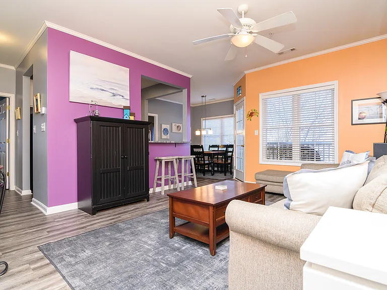 300 Pebble Dr #316 — Photo 2