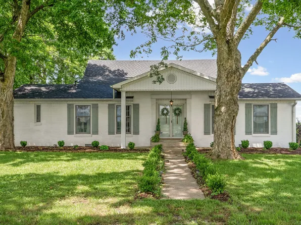 5150 Cadiz Rd, Hopkinsville, KY 42240