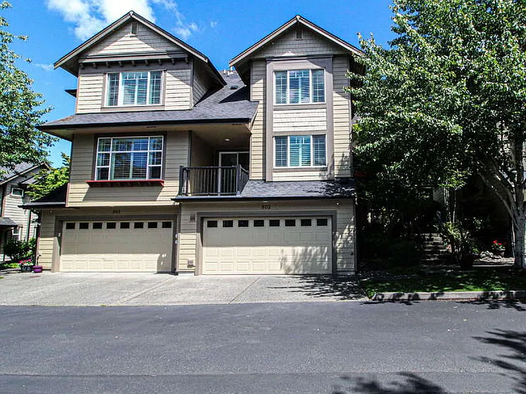 13824 N Creek Dr #802 — Photo 2
