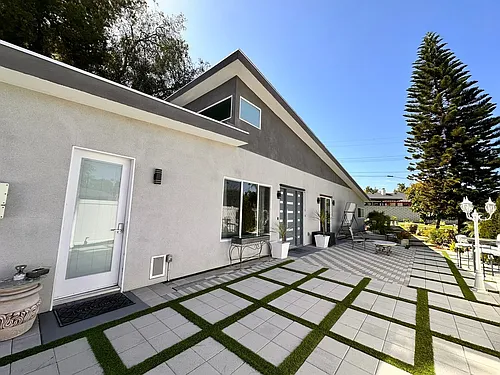2032 Wetherly Way Photo 1