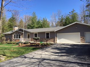 6498 Deer Ridge Ln, Sturgeon Bay, WI 54235