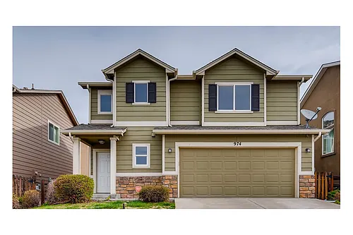 974 Diamond Rim Dr Photo 1