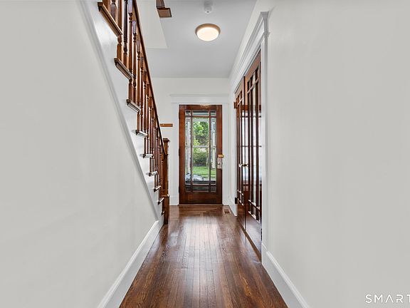 5th image of 36 Quentin Street