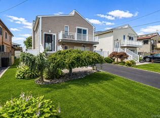 32 Yacht Club Road, Babylon, NY 11702