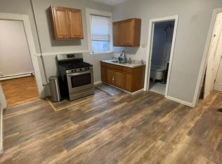 324 Avenue B #2E, Bayonne, NJ 07002