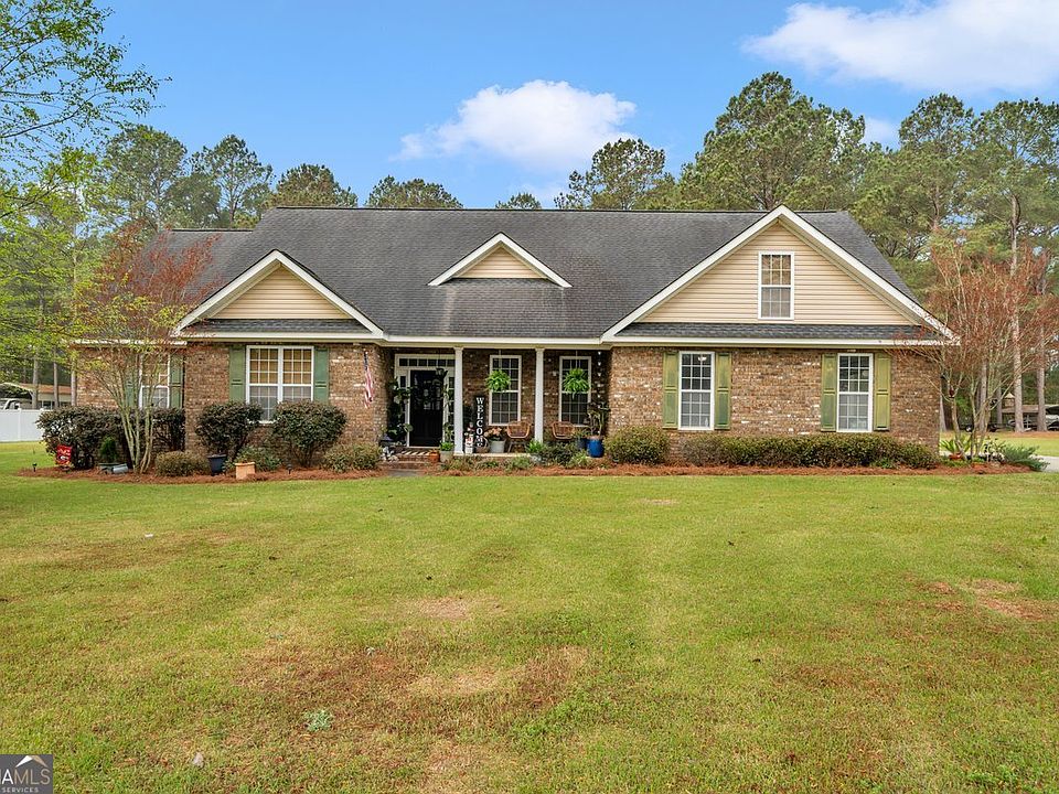 1st image of 315 Old Pine Rd