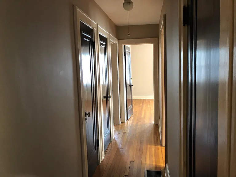 5033 Walnut St #MAIN FLOOR — Photo 7