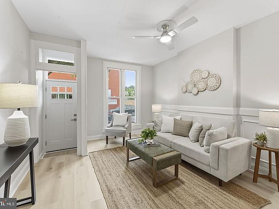 4th image of 3639 Chestnut Ave