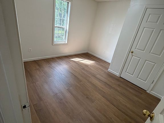 2nd image of 110 Mitchell Ave