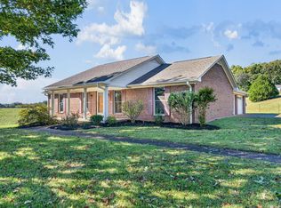 1776 Country Club Rd, Sparta, TN 38583