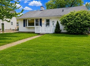 229 Lexington Ave, Elyria, OH 44035