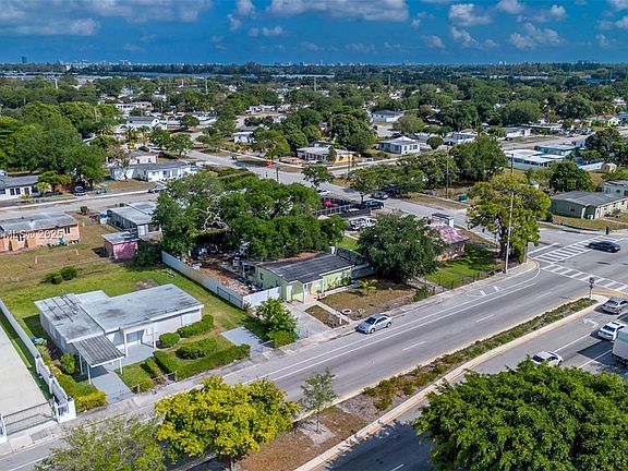 4th image of 16245 NW 22nd Ave