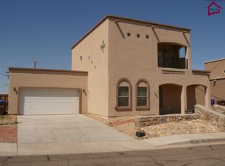 820 Maple St, Las Cruces, NM 88001