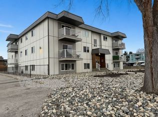 235 Husch Rd #303, Kelowna, BC V1X1M9