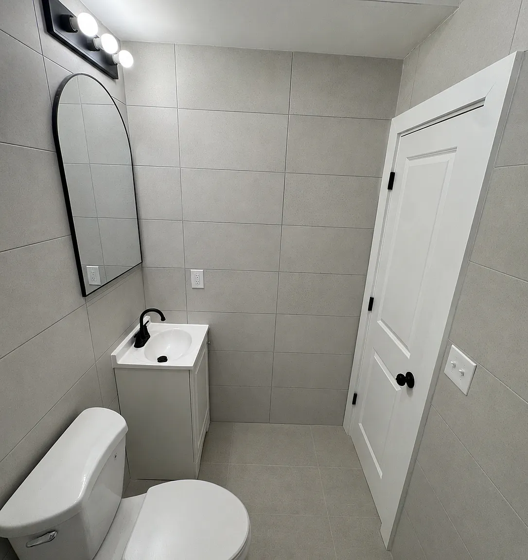 4 bed, $2,700 — Photo 4