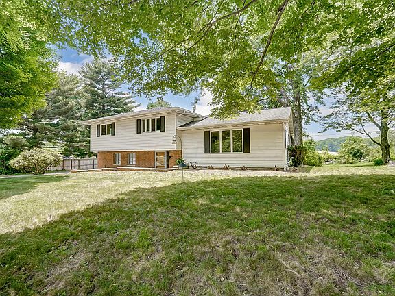 2nd image of 80 Pine Village Dr
