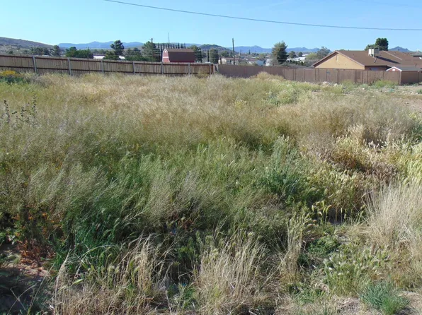 20638 E Cedar Canyon Dr, Mayer, AZ 86333