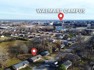 701 SE 10th St, Bentonville, AR 72712