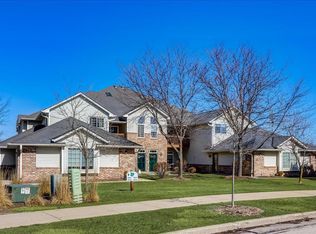 4828 W Maple Leaf Cir, Milwaukee, WI 53220