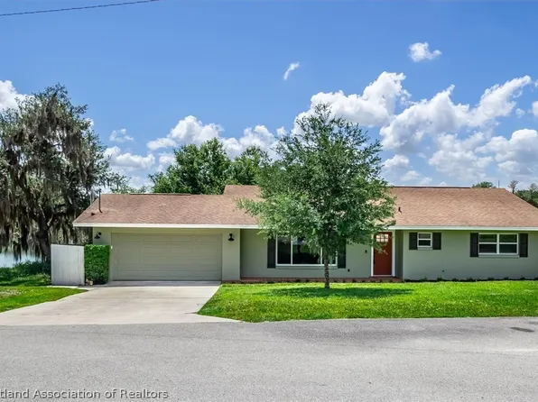741 Lake Blue Dr, Lake Placid, FL 33852