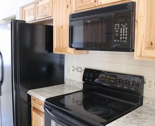 2nd image of 1641 Toledo Ave