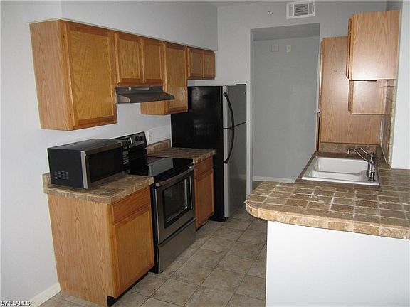 2nd image of 7915 Preserve Cir APT 213