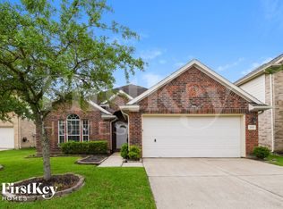 4814 Emerald Bay Cir, Baytown, TX 77523