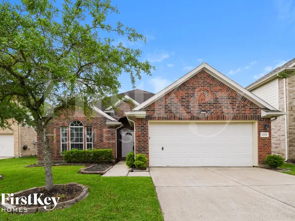 4814 Emerald Bay Cir, Baytown, TX 77523