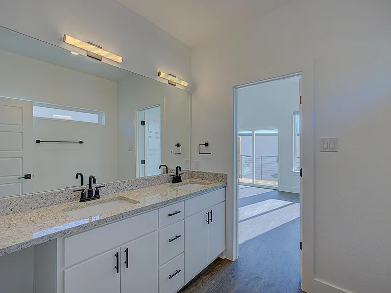 20507 Bonanza St #A — Photo 43