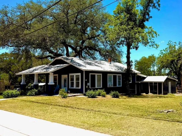 607 E South, New Braunfels, TX 78130