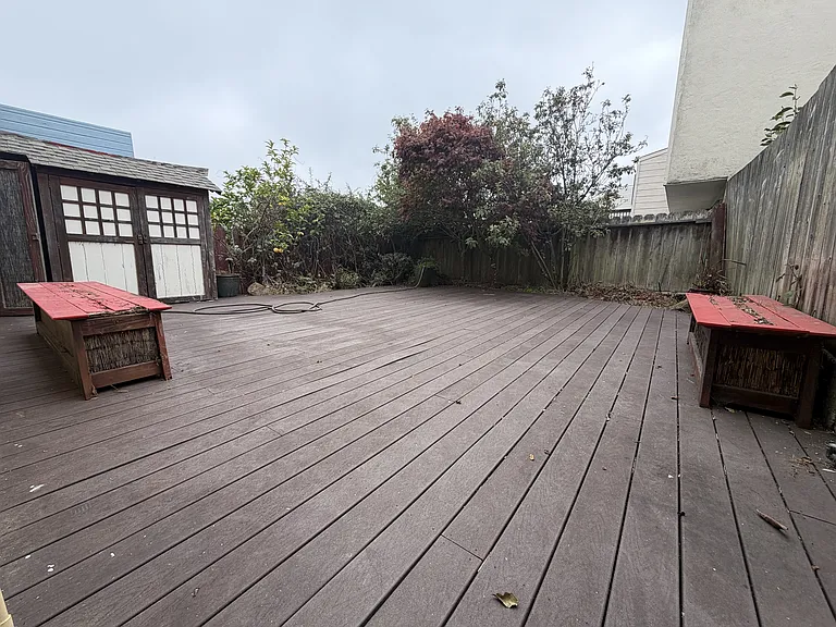 1986 22nd Ave — Photo 19