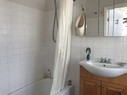 Rented by Carnegie Management Inc | media 6