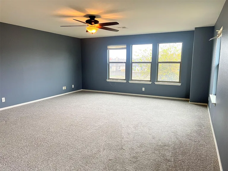 160 Mistletoe Ln — Photo 15