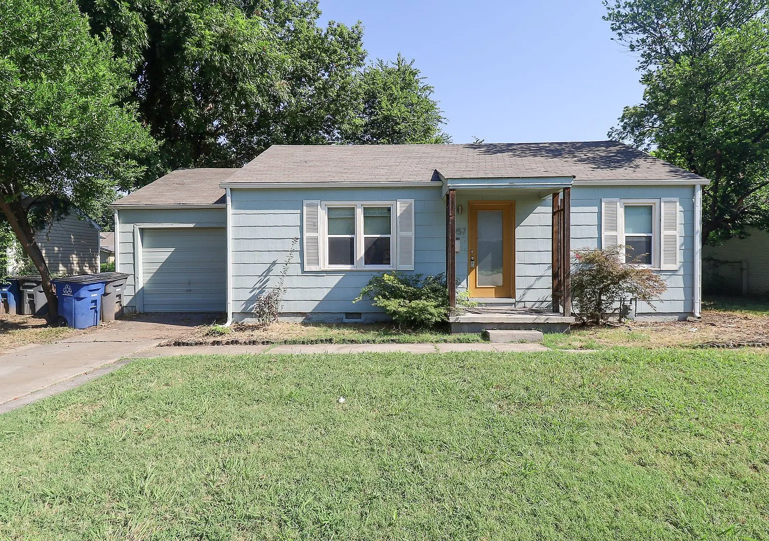 2 Bed | 1 Bath | Brookside — Photo 1