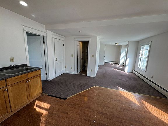 2nd image of 187 N Main St #2