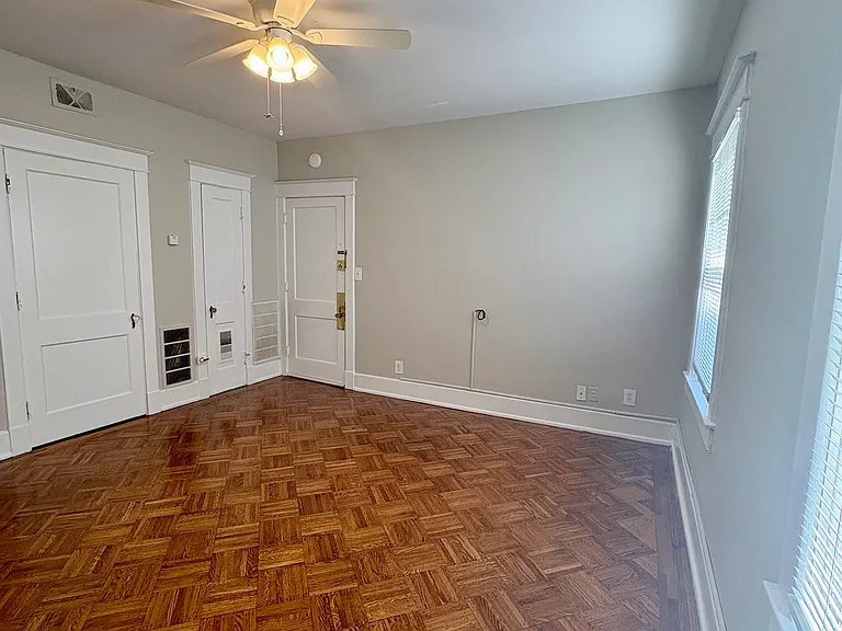 1115 Ray Ave — Photo 4