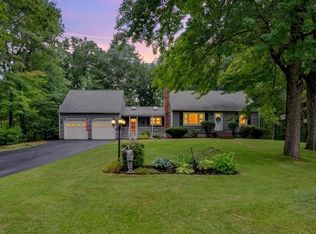 27 Redwood Dr, Princeton, MA 01541