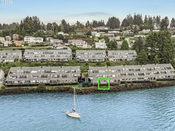 1000 SE Bay Blvd #140, Newport, OR 97365