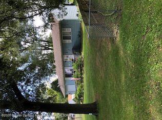 1015 West St, Eaton Rapids, MI