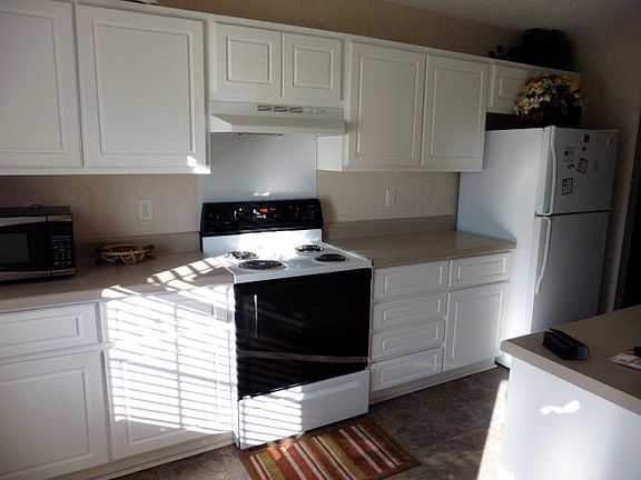 2nd image of 103 Saint Kitts Ct