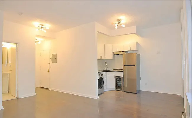 Rented by Oxford Property Group | media 9