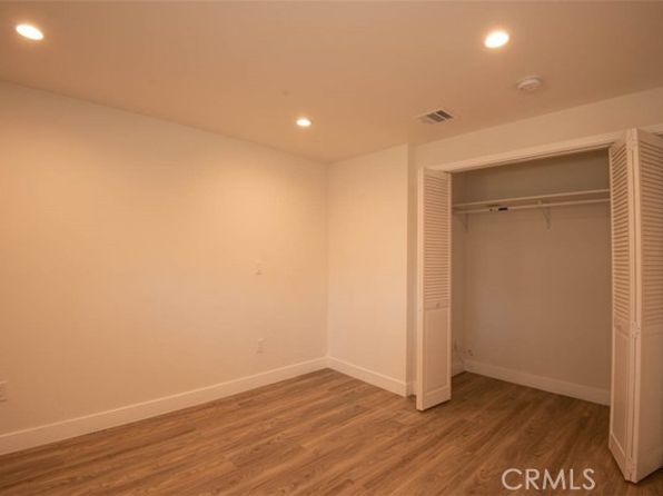 8803 Paso Robles Ave, Northridge, CA 91325