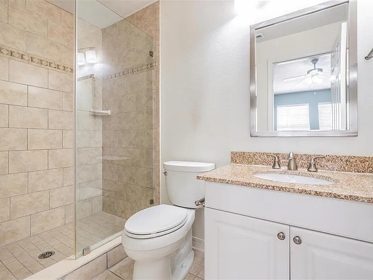 404 S Willow Ave #B — Photo 22
