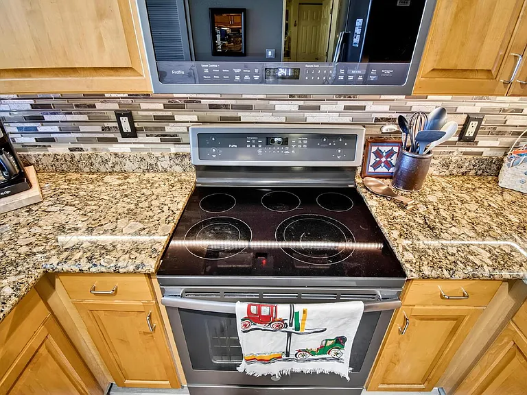 80 Surfview Dr #505 — Photo 10