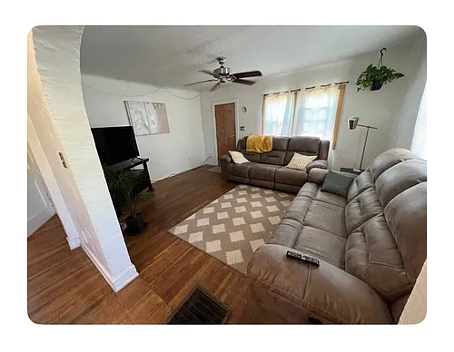 1316 Los Tomases Dr NW Photo 1