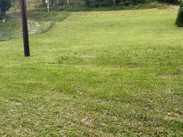 414 Woolsey Rd, Harriman, TN 37748