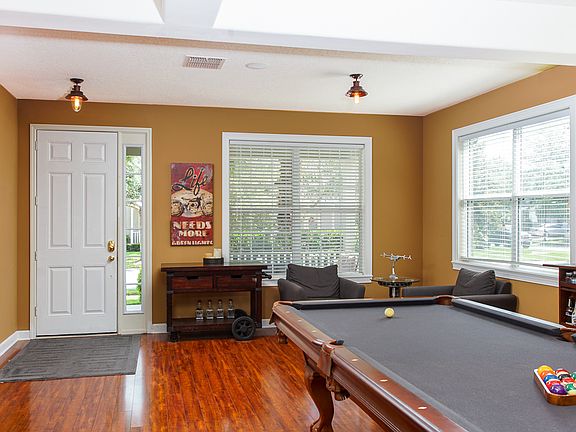 4th image of 4057 Alcott Cir